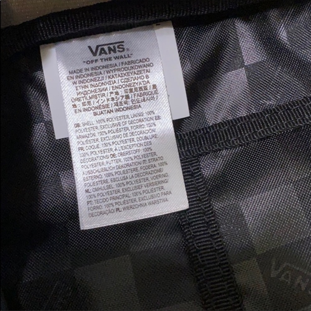 Vans camouflage backpack NWT - Picture 6 of 7